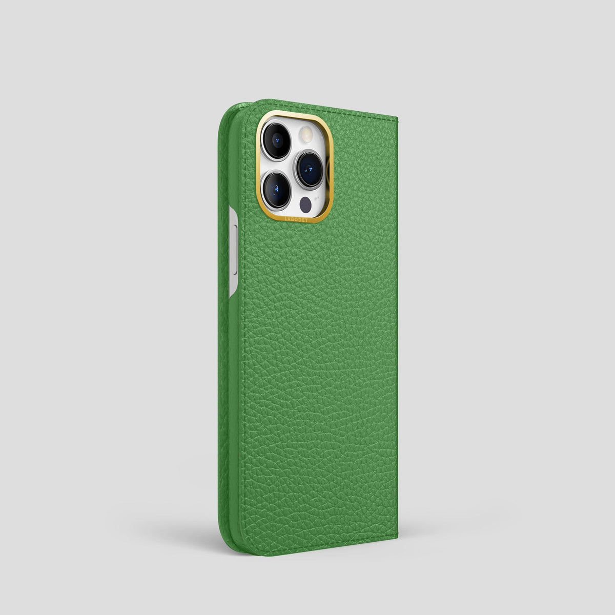 Herb iPhone 15 Pro Folio Magsafe Case Calf with Gold Metal -1 | Herb-Gold