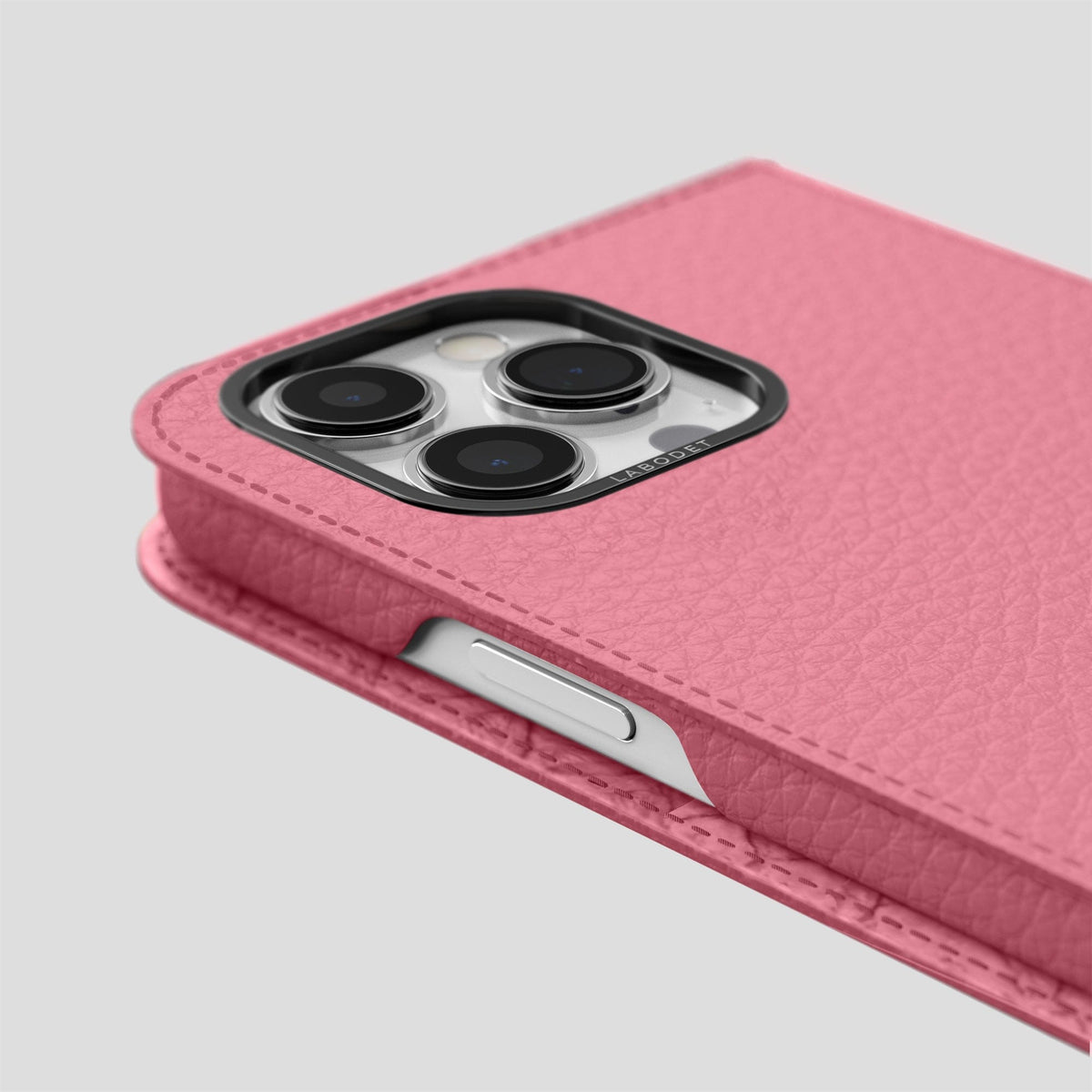 Pink iPhone 15 Pro Folio Magsafe Case Calf with Black Metal -5 | Pink-Black