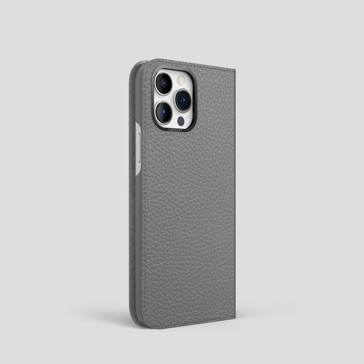 Souris iPhone 15 Pro Folio Magsafe Case Calf with Black Metal -1 | Souris-Black