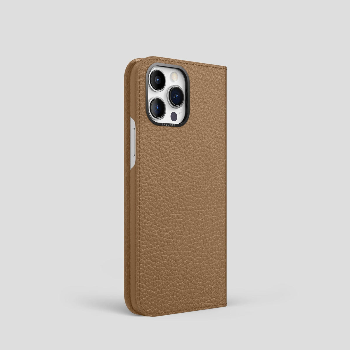 Taupe iPhone 15 Pro Folio Magsafe Case Calf with Black Metal -1 | Taupe-Black