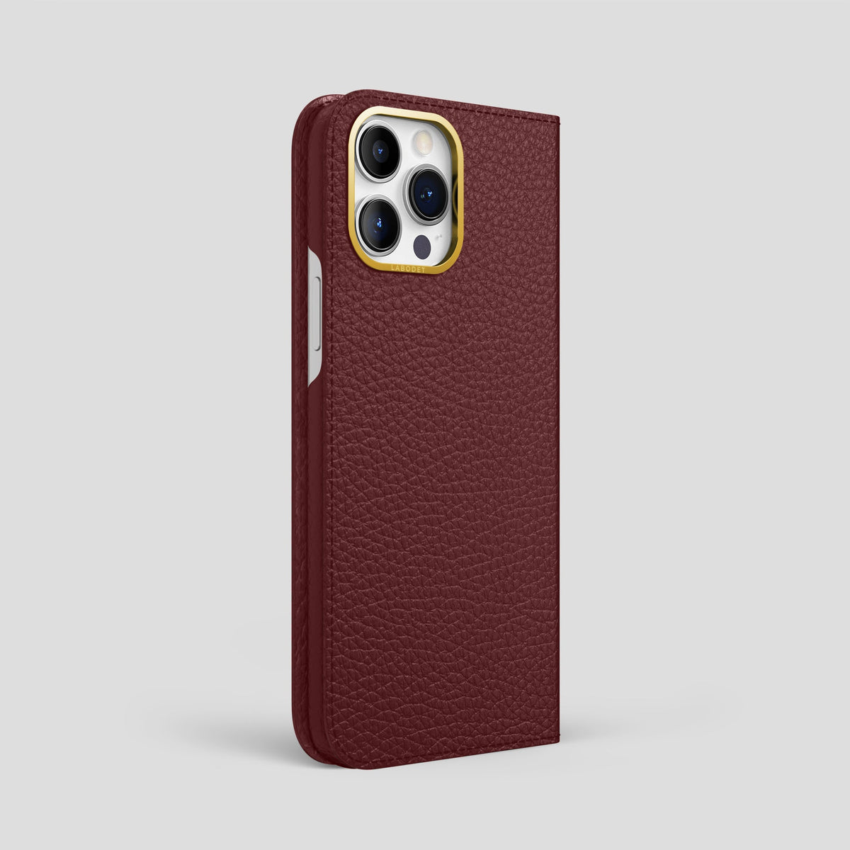 Bordeaux iPhone 15 Pro Max Folio Magsafe Case Calf with Gold Metal -1 | Bordeaux-Gold