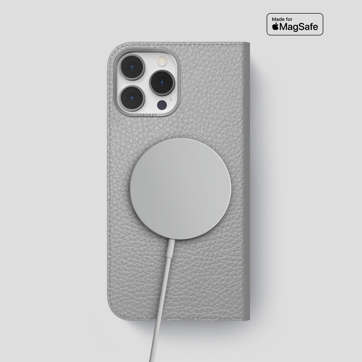 Nuage iPhone 15 Pro Max Folio Magsafe Case Calf with Steel Metal -3 | Nuage-Steel