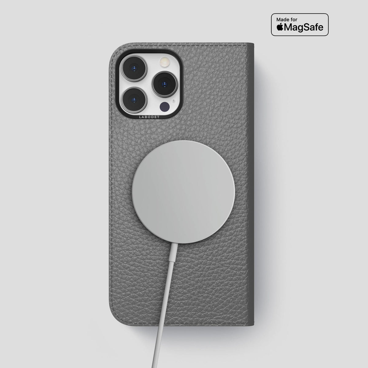 Souris iPhone 15 Pro Max Folio Magsafe Case Calf with Black Metal -3 | Souris-Black