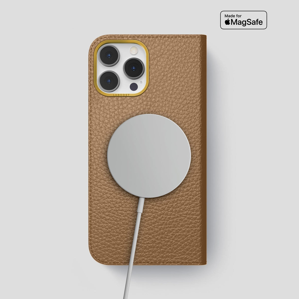 Taupe iPhone 15 Pro Max Folio Magsafe Case Calf with Gold Metal -3 | Taupe-Gold