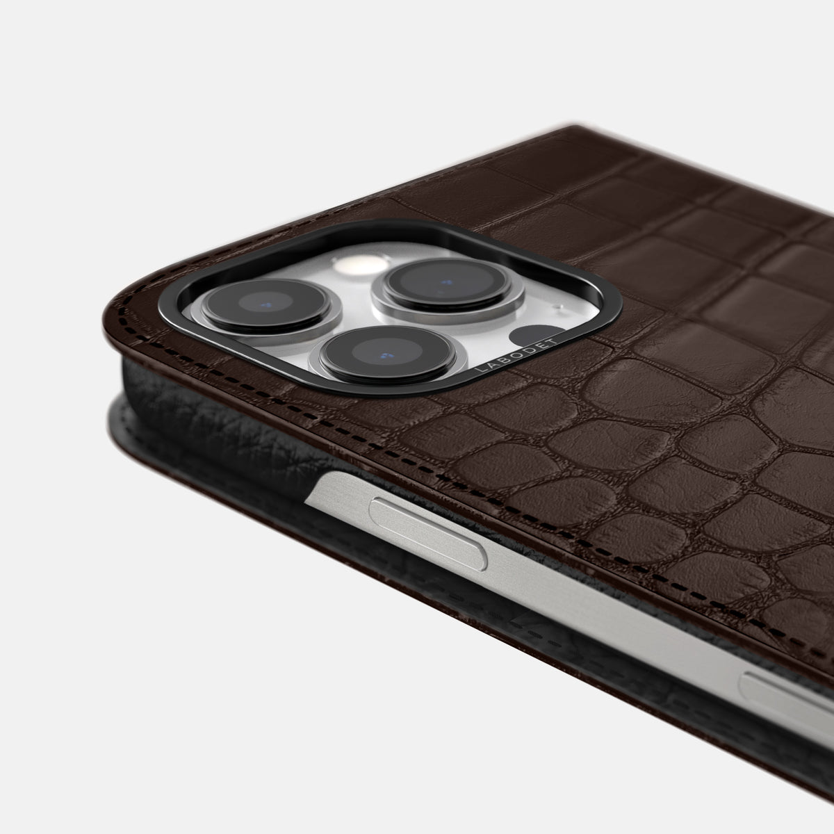 Dark-Brown iPhone 16 Pro Folio Case Alligator with Black Metal -5 | Dark-Brown-Black