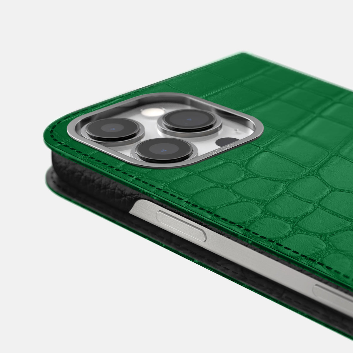 Forest-Green iPhone 16 Pro Folio Case In Alligator with Steel Metal -5 | Forest-Green-Steel