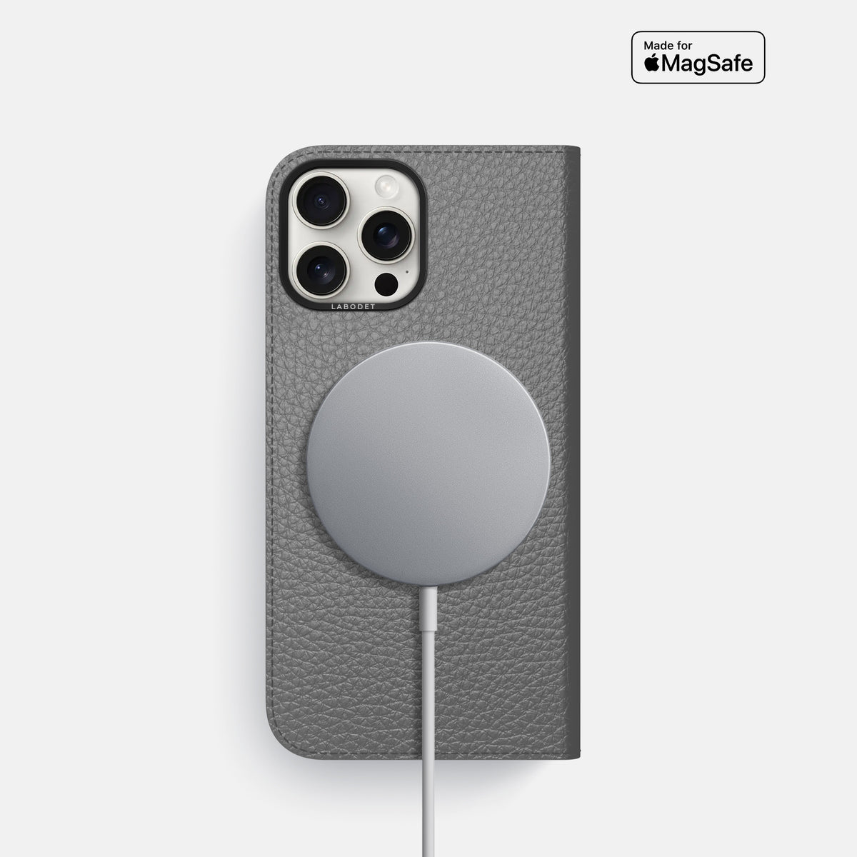 Souris iPhone 16 Pro Folio Case Calf with Black Metal -3 | Souris-Black