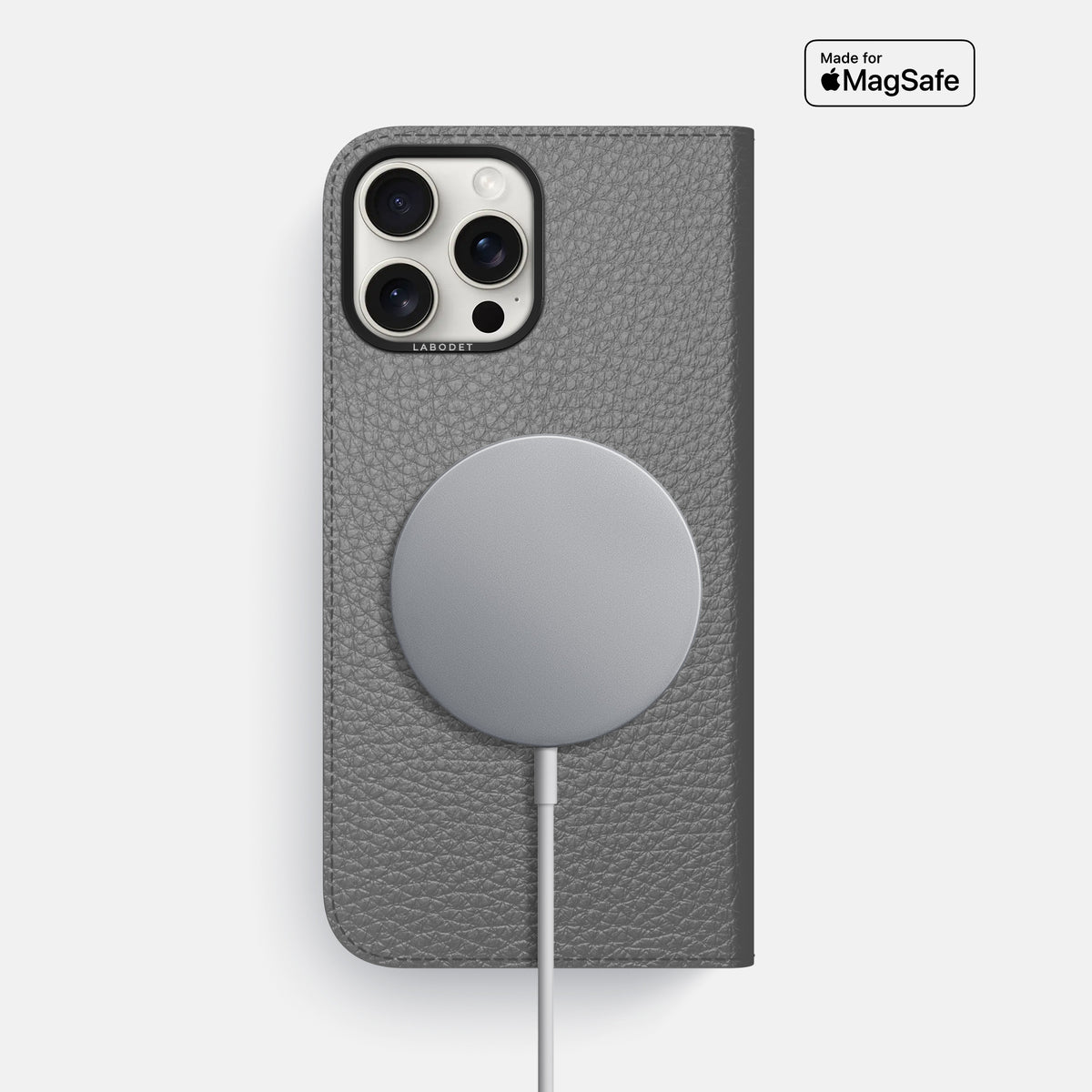 Souris iPhone 16 Pro Max Folio Case Calf with Black Metal -3 | Souris-Black