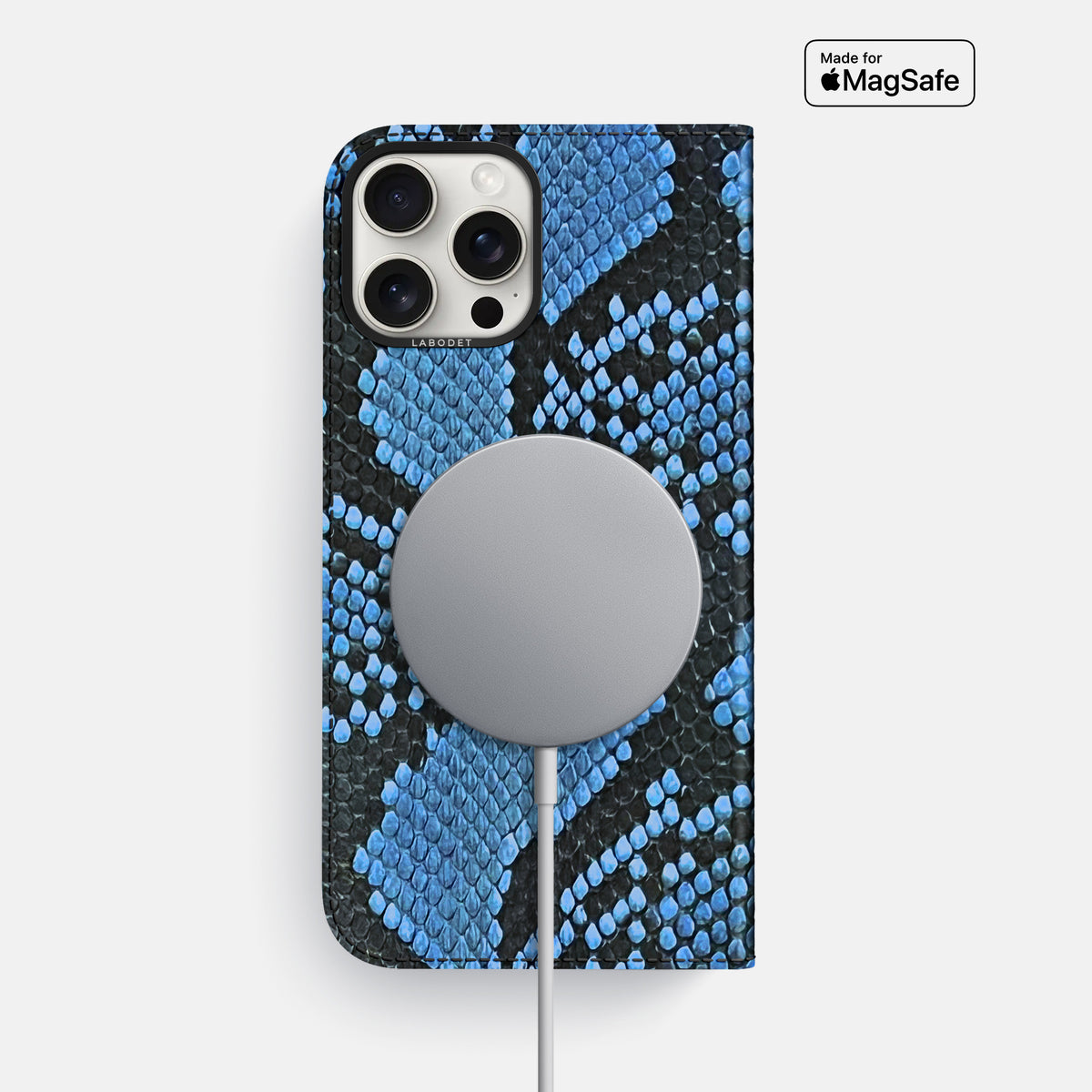 Blue-Jeans iPhone 16 Pro Max Folio Case In Python with Black Metal -3 | Blue-Jeans-Black