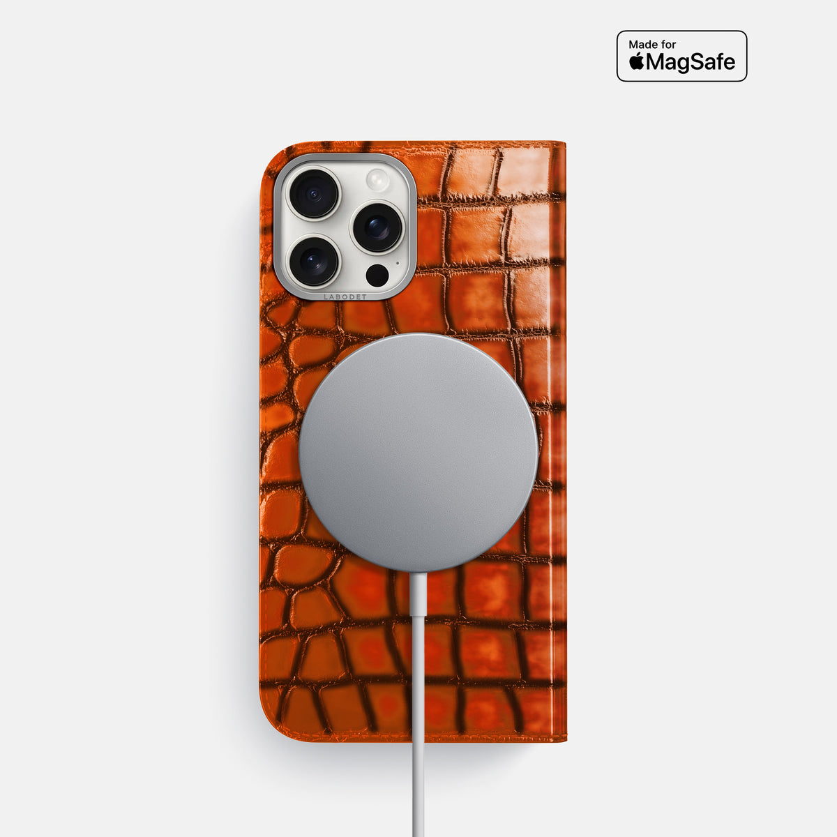 Clay-Court iPhone 16 Pro Folio Magsafe Case Patina Alligator with Steel Metal -3 | Clay-Court-Steel