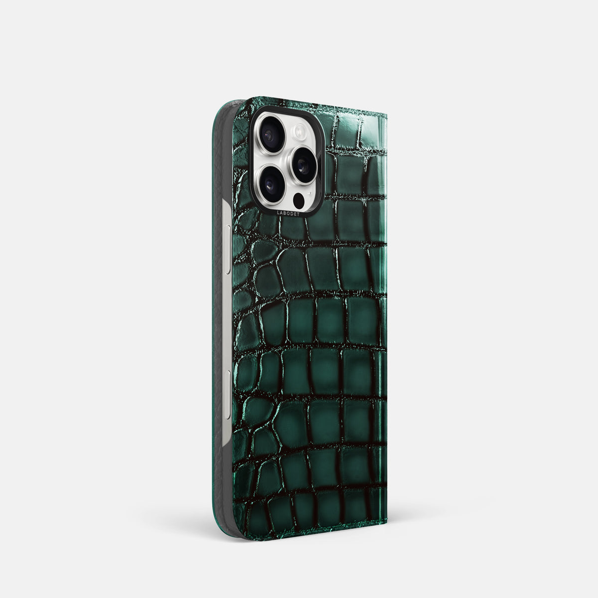 Green iPhone 16 Pro Folio Magsafe Case Patina Alligator with Black Metal -1 | Green-Black