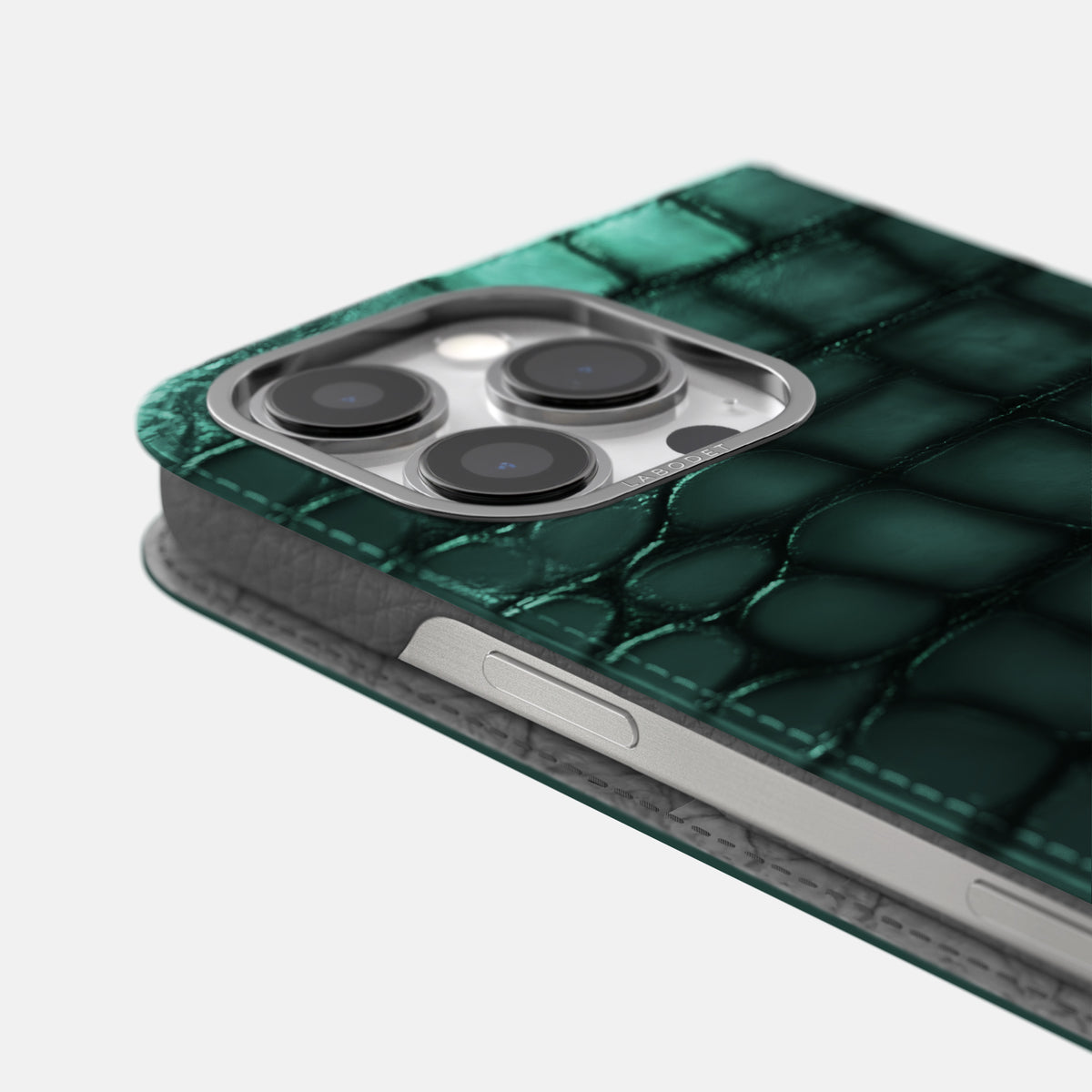 Green iPhone 16 Pro Folio Magsafe Case Patina Alligator with Steel Metal -5 | Green-Steel