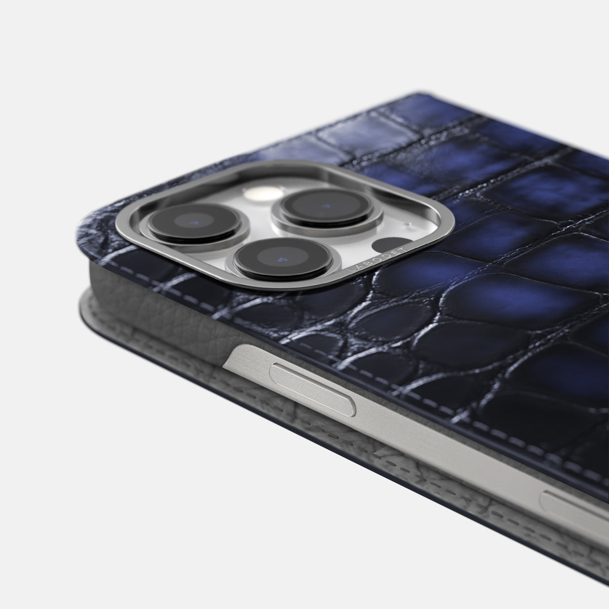 Havana-Blue iPhone 16 Pro Folio Magsafe Case Patina Alligator with Steel Metal -5 | Havana-Blue-Steel