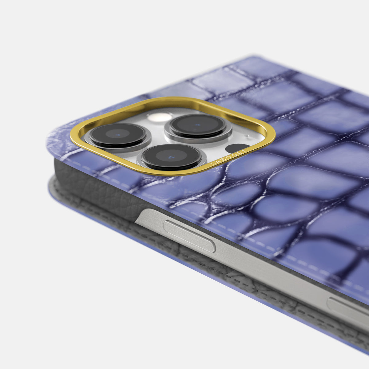Lilac iPhone 16 Pro Folio Magsafe Case Patina Alligator with Gold Metal -5 | Lilac-Gold