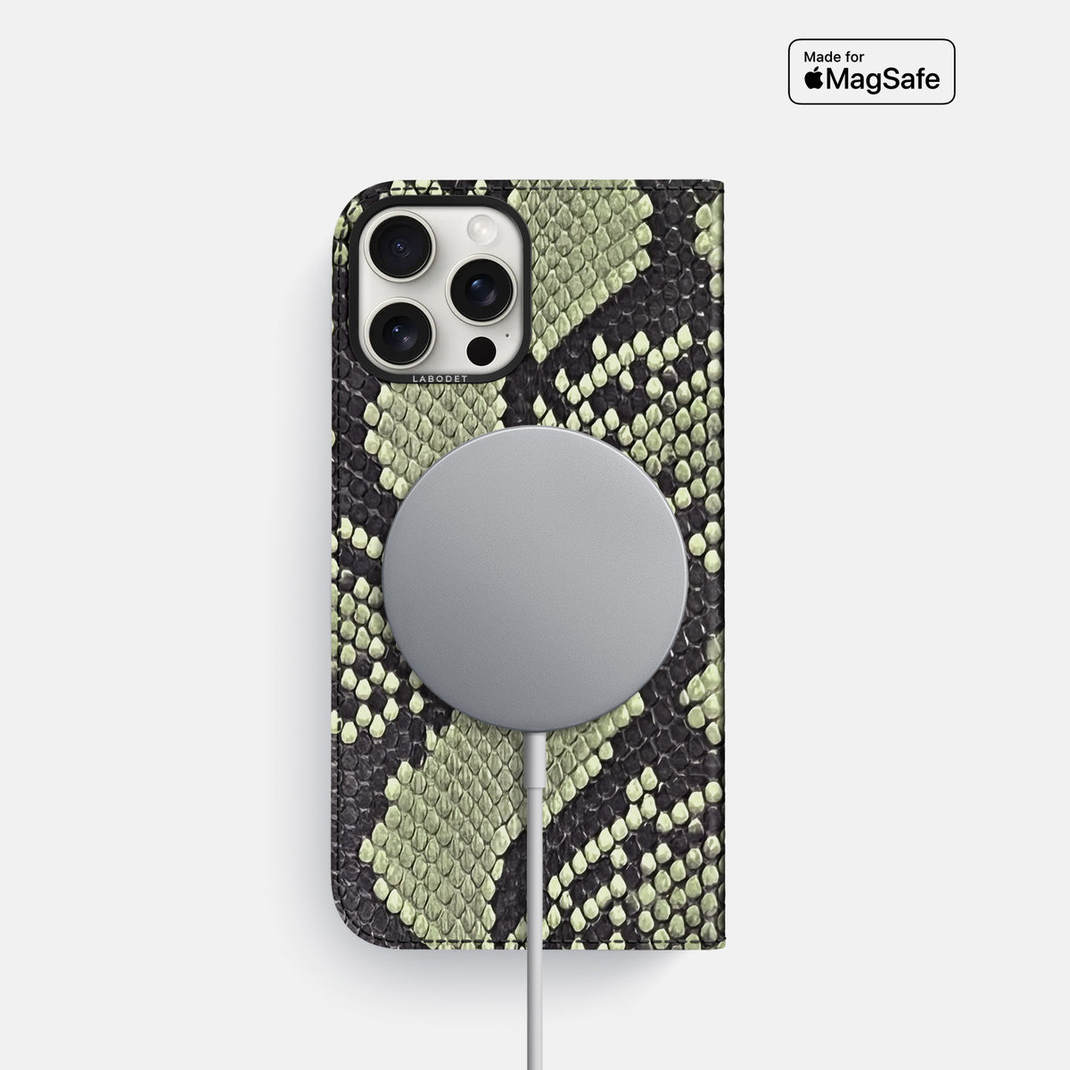 Army Green iPhone 16 Pro Folio Case In Python with Black Metal -3 | Army-Green-Black