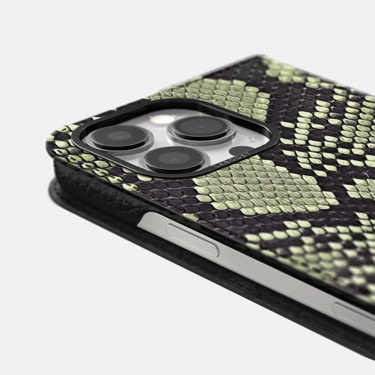 Army Green iPhone 16 Pro Folio Case In Python with Black Metal -5 | Army-Green-Black
