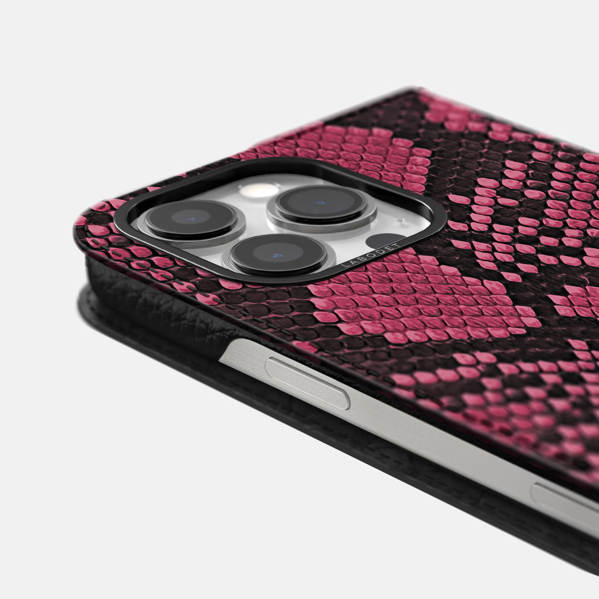 Burgundy iPhone 16 Pro Folio Case In Python with Black Metal -5 | Burgundy-Black