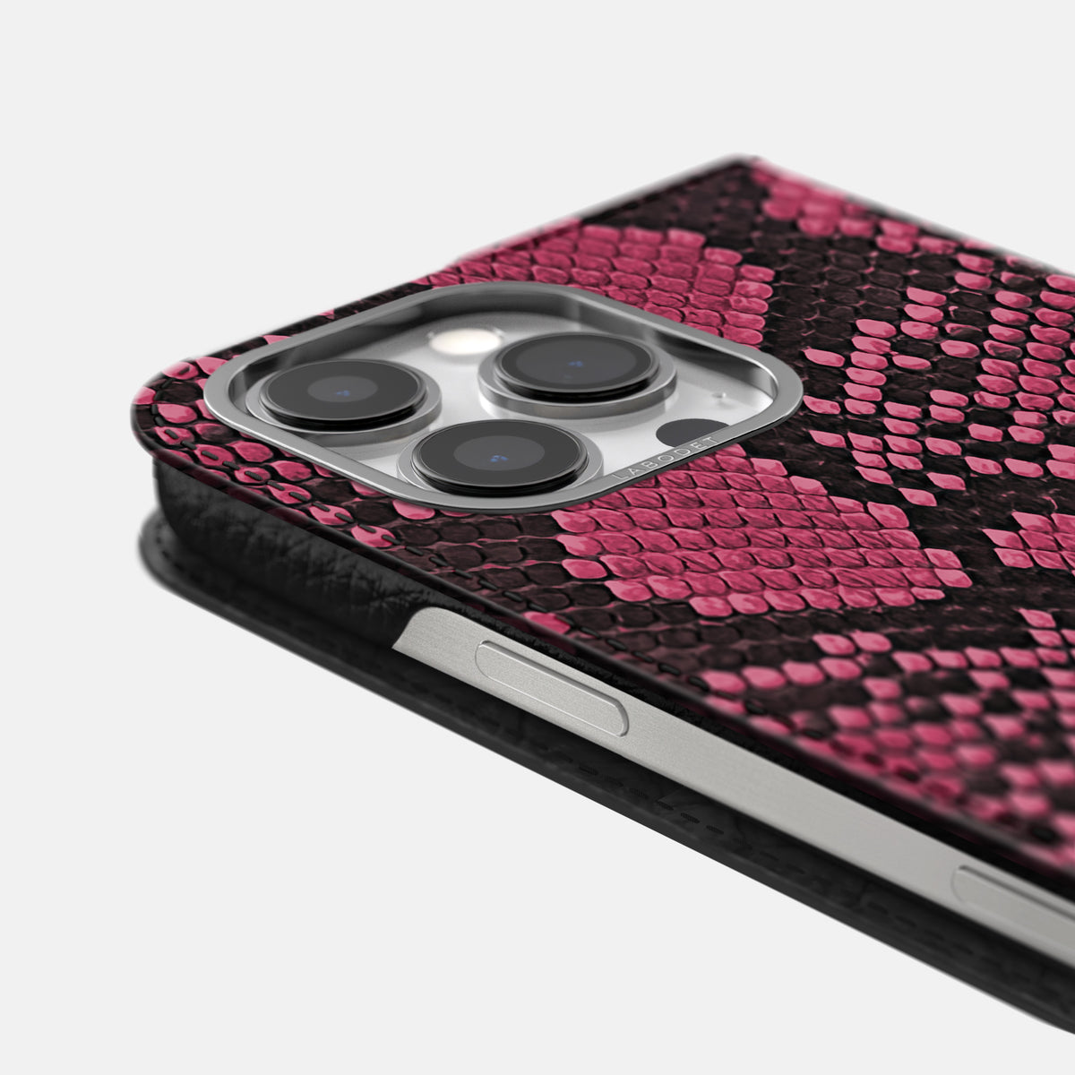 Burgundy iPhone 16 Pro Folio Case In Python with Steel Metal -5 | Burgundy-Steel