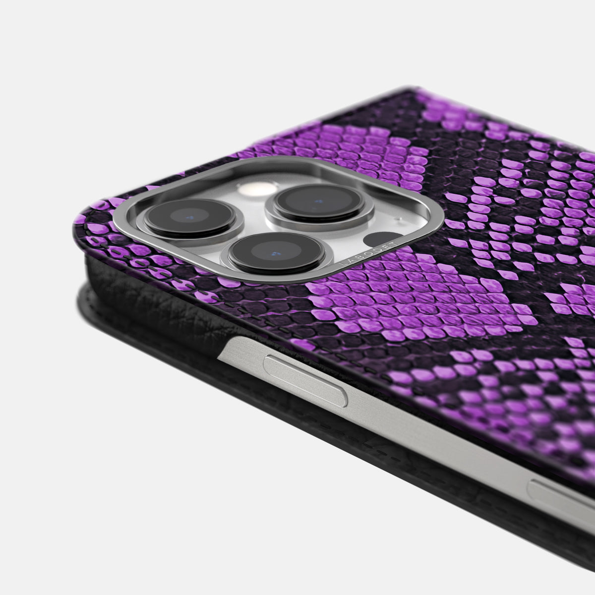 Purple iPhone 16 Pro Folio Case In Python with Steel Metal -5 | Purple-Steel