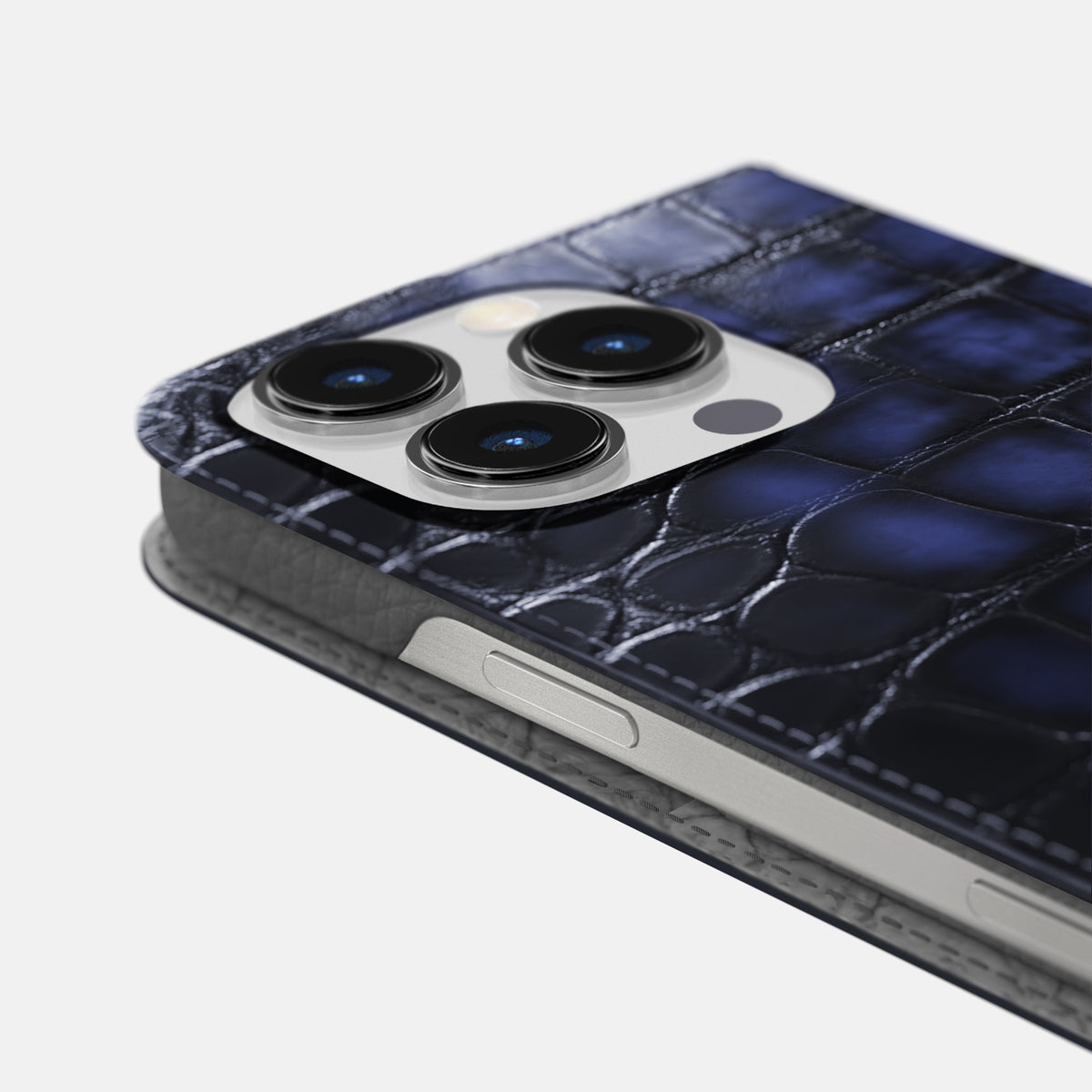 Havana-Blue iPhone 16 Pro Folio Case Patina Alligator -5 | Havana-Blue