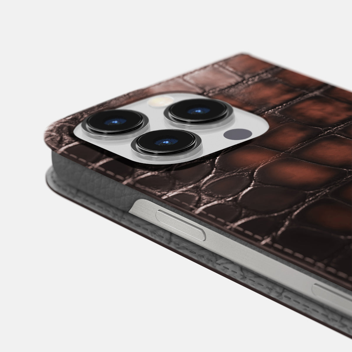 Havana-Brown iPhone 16 Pro Folio Case Patina Alligator -5 | Havana-Brown