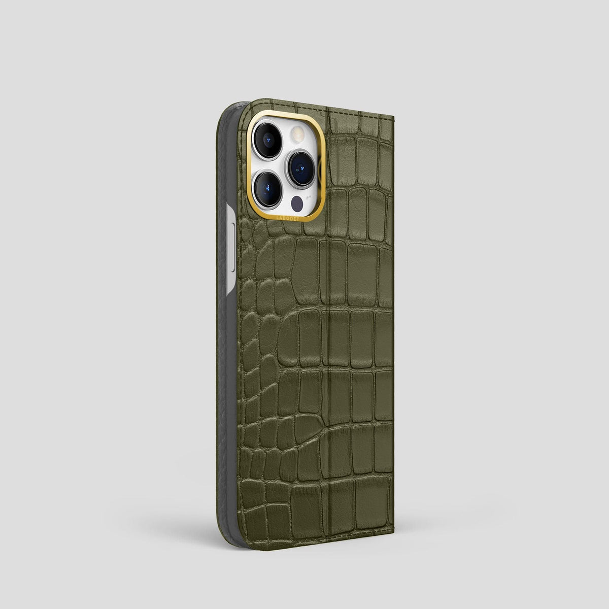 Kaki-Green iPhone 15 Pro Folio Stand Alligator with Gold Metal -1 | Kaki-Green-Gold