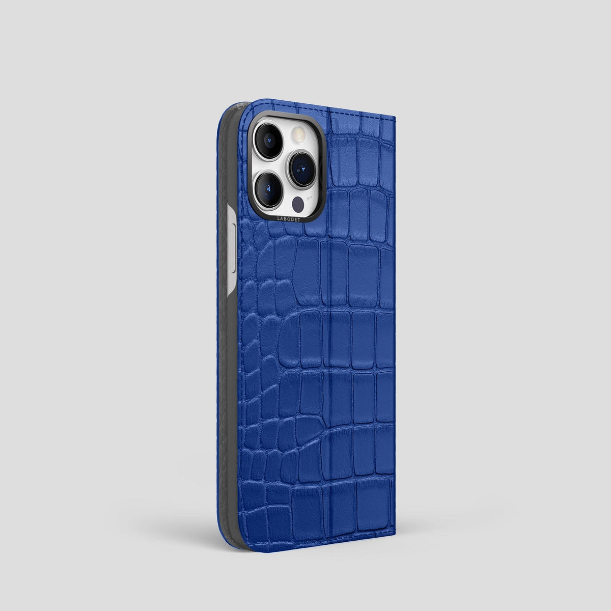 Royal Blue iPhone 15 Pro Folio Stand Alligator with Black Metal -1 | Royal-Blue-Black