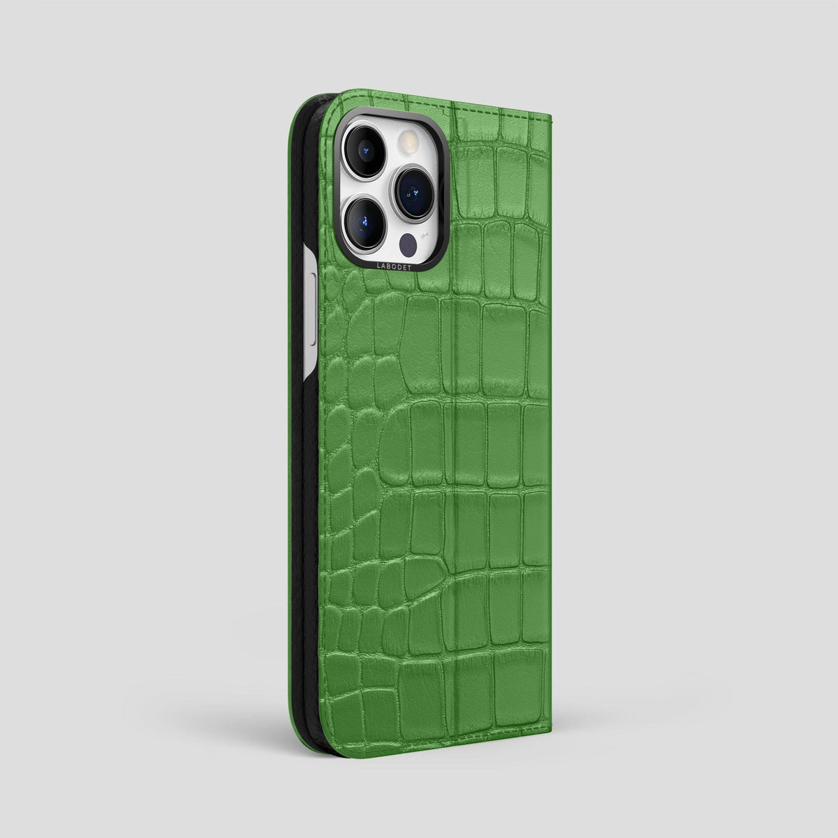 Apple-Green iPhone 15 Pro Max Folio Stand Alligator with Black Metal -1 | Apple-Green-Black