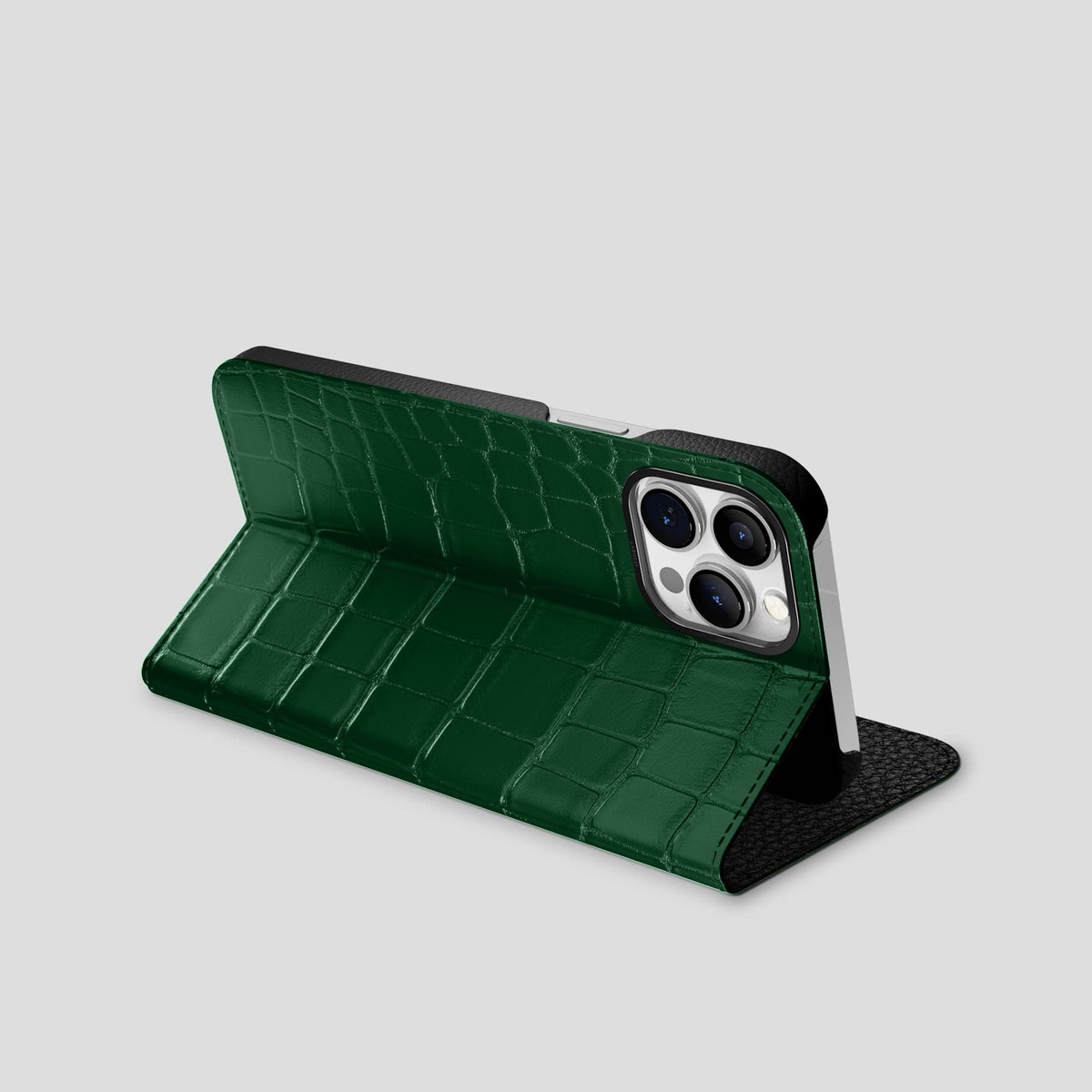 Forest-Green iPhone 15 Pro Max Folio Stand Alligator with Black Metal -3 | Forest-Green-Black