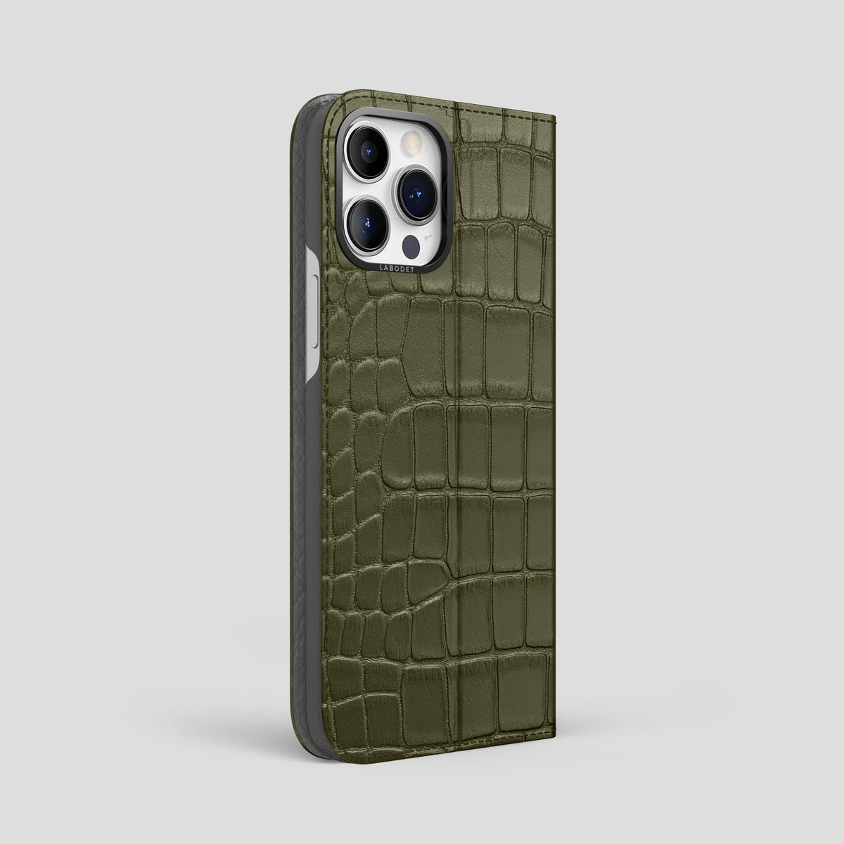 Kaki-Green iPhone 15 Pro Max Folio Stand Alligator with Black Metal -1 | Kaki-Green-Black