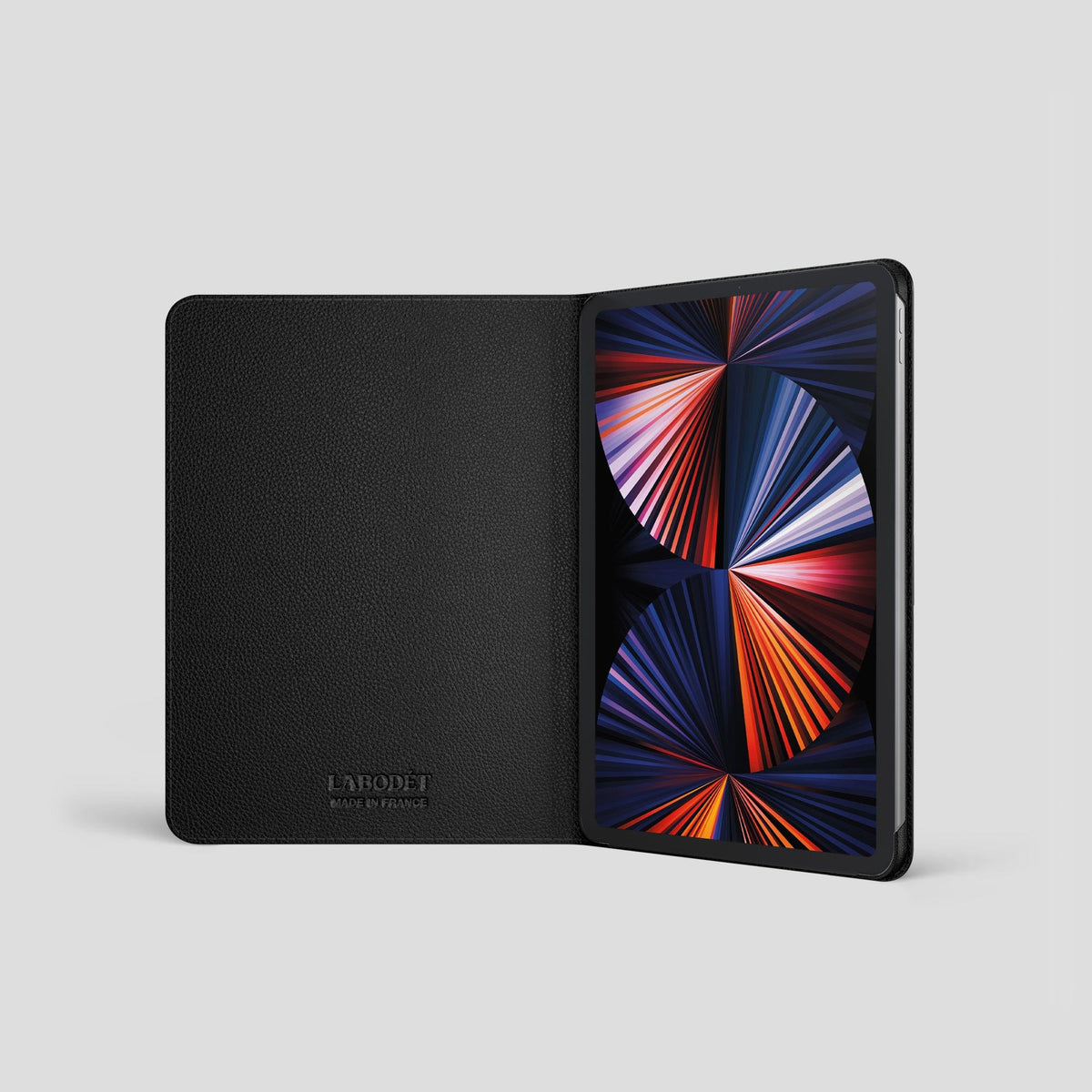 Black Folio Stand Case For iPad Pro 11-inch (5th gen) Alligator -3 | Black