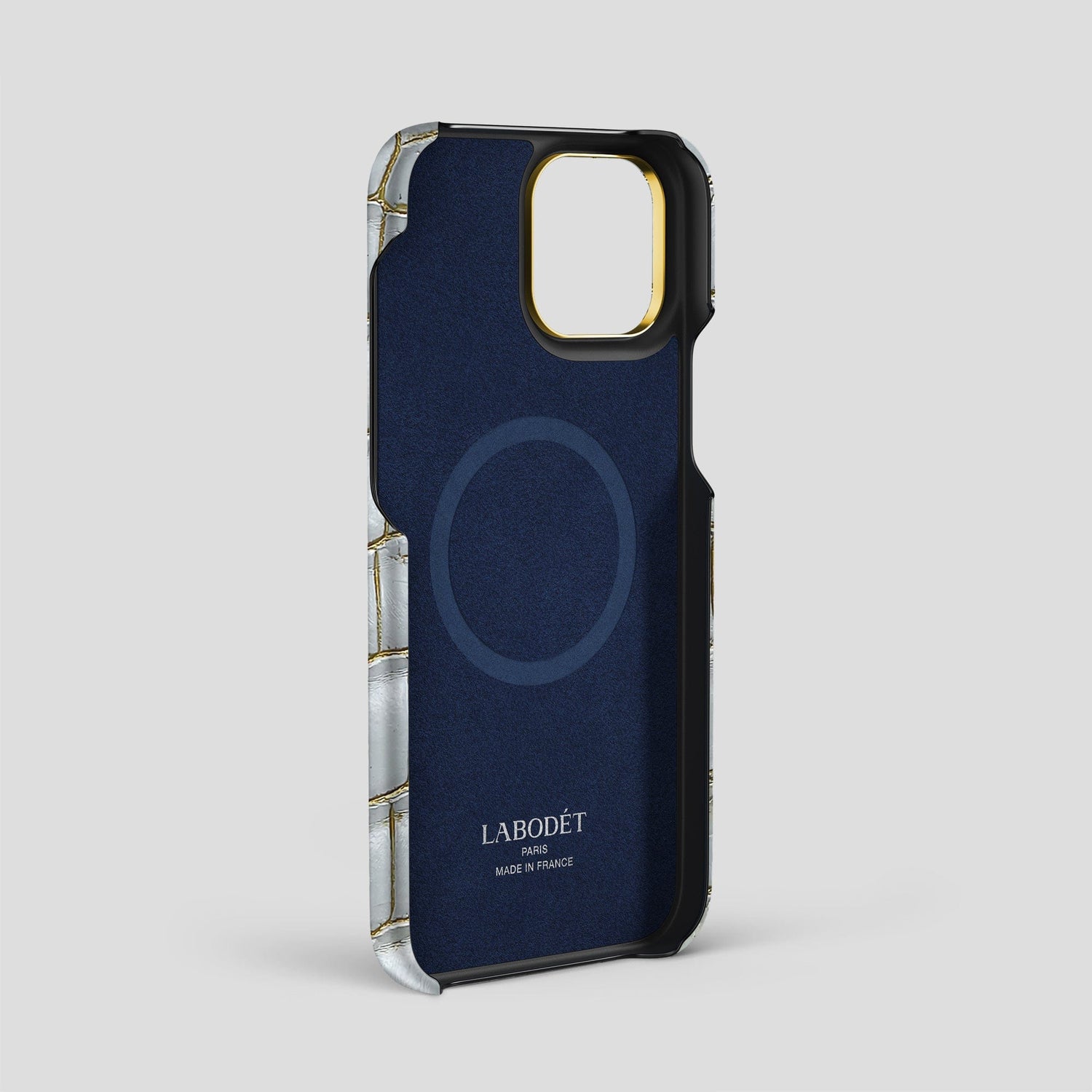 Arctic iPhone 15 Pro Max Hand Strap Case Himalayan Crocodile with Gold Metal -3 | Arctic-Gold