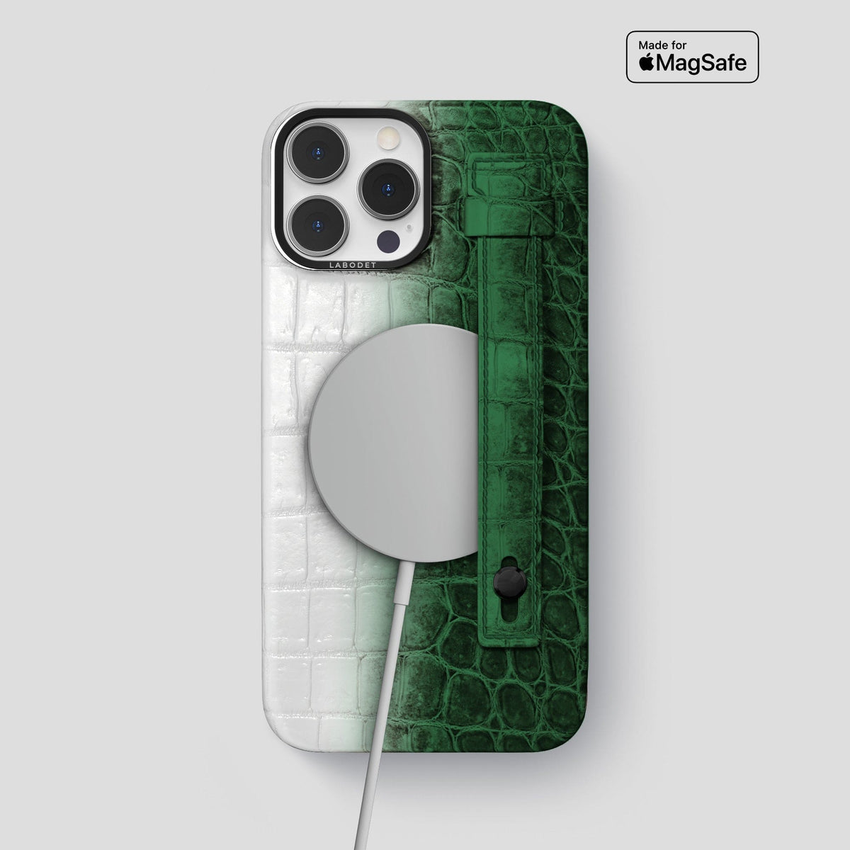 Green iPhone 15 Pro Max Hand Strap Case Himalayan Crocodile with Black Metal -4 | Green-Black