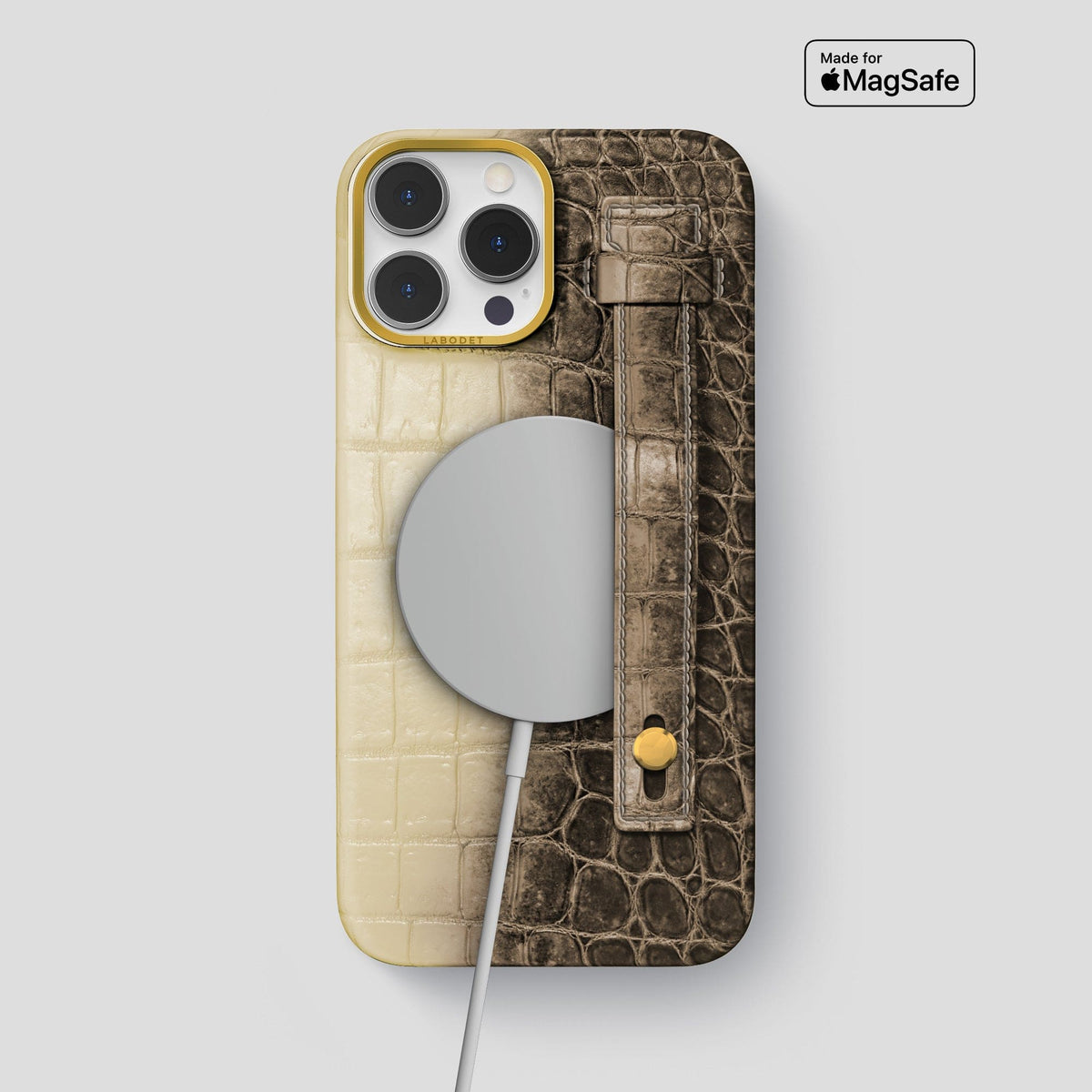 Natural iPhone 15 Pro Max Hand Strap Case Himalayan Crocodile with Gold Metal -4 | Natural-Gold