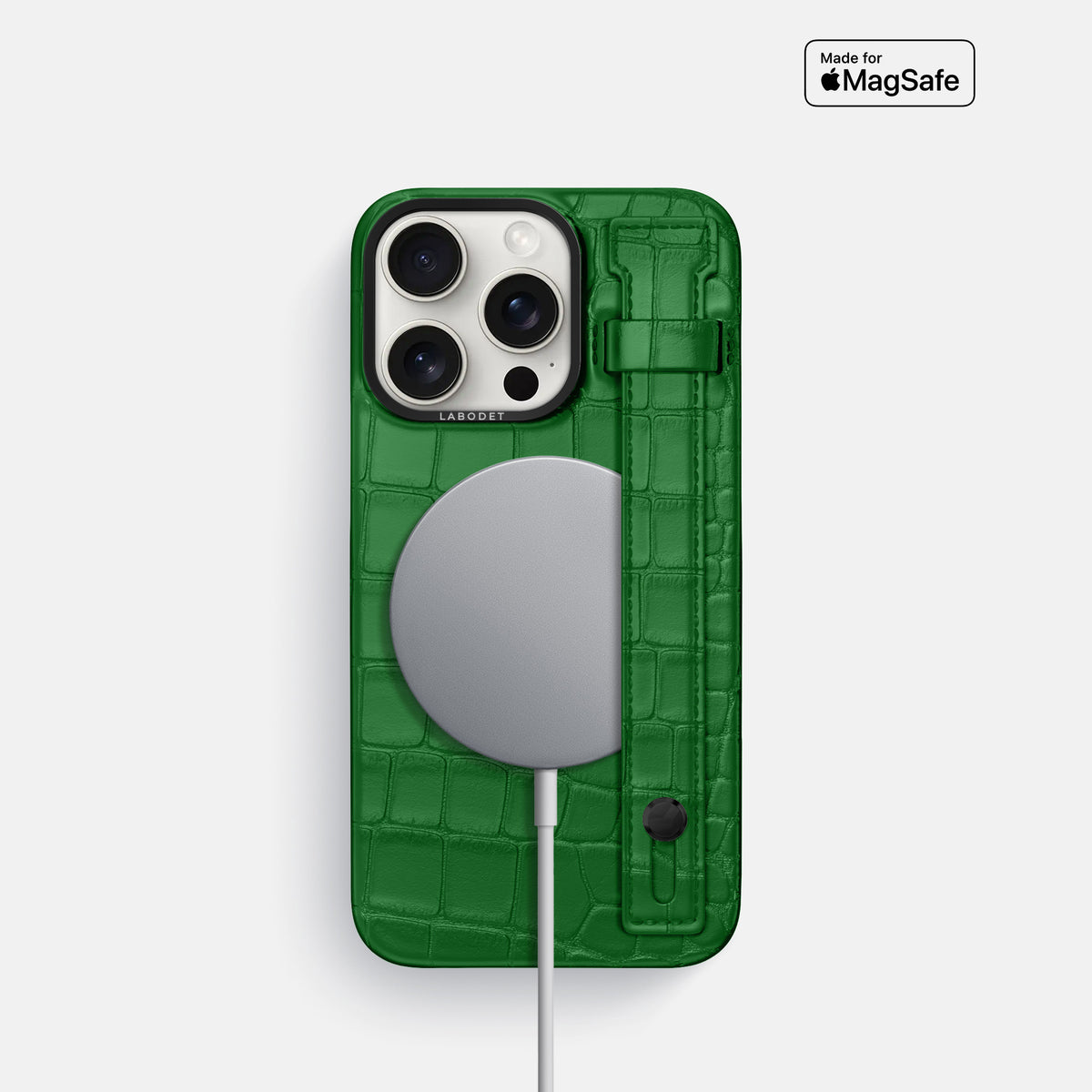 Forest-Green iPhone 16 Pro Center Handle In Alligator with Black Metal -4 | Forest-Green-Black