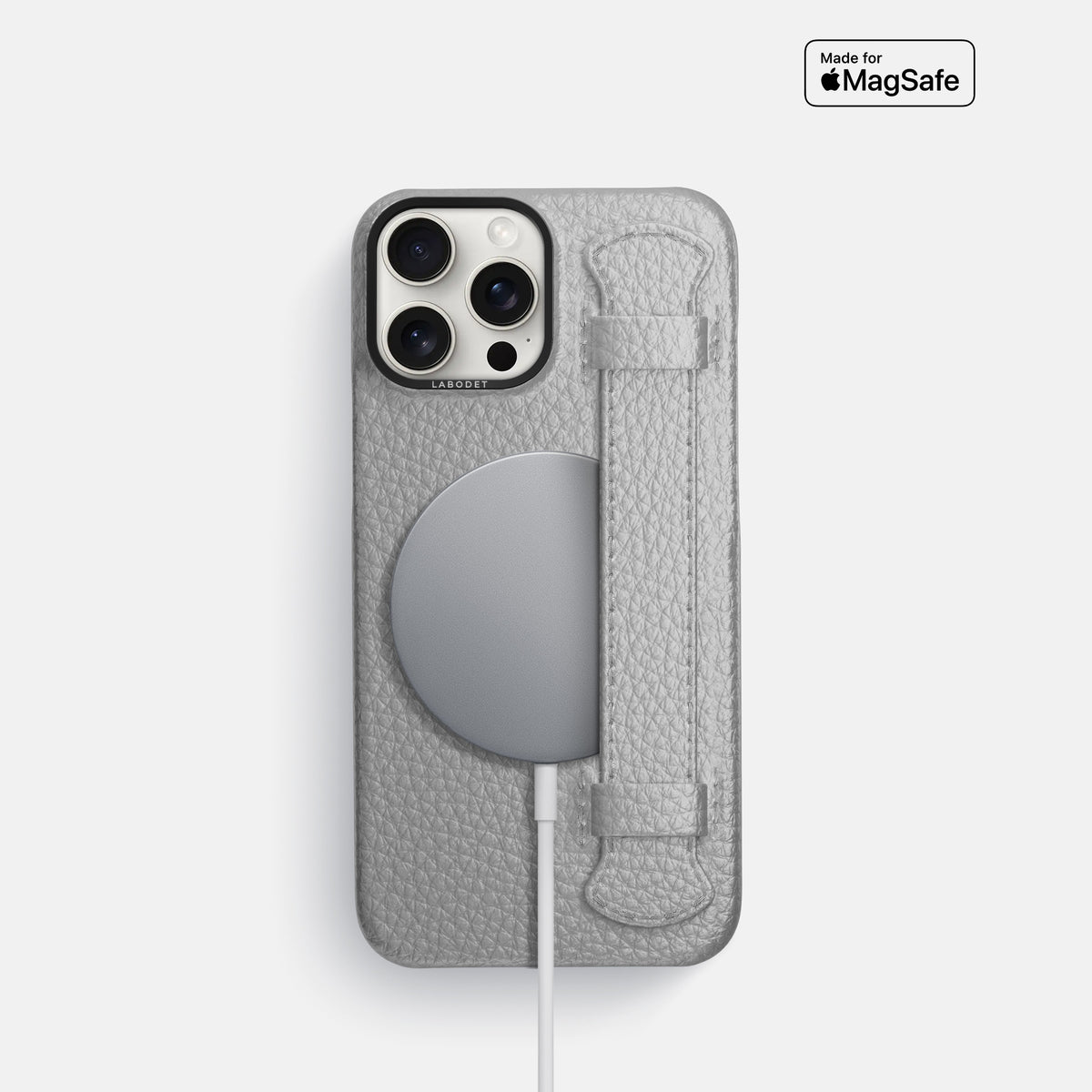 Nuage iPhone 16 Pro Handle Case Calf with Black Metal -5 | Nuage-Black
