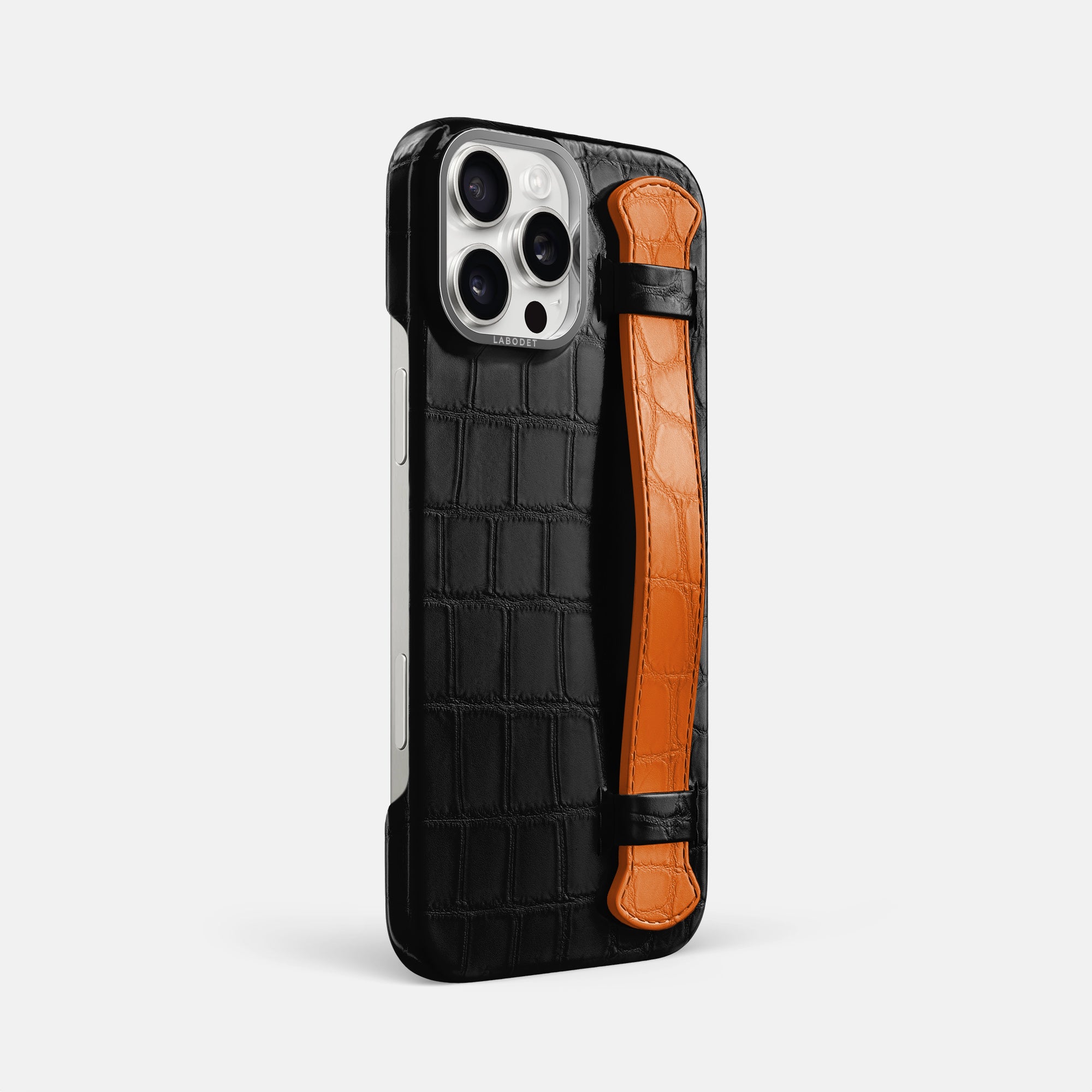 handle-iphone-16-pro-max-