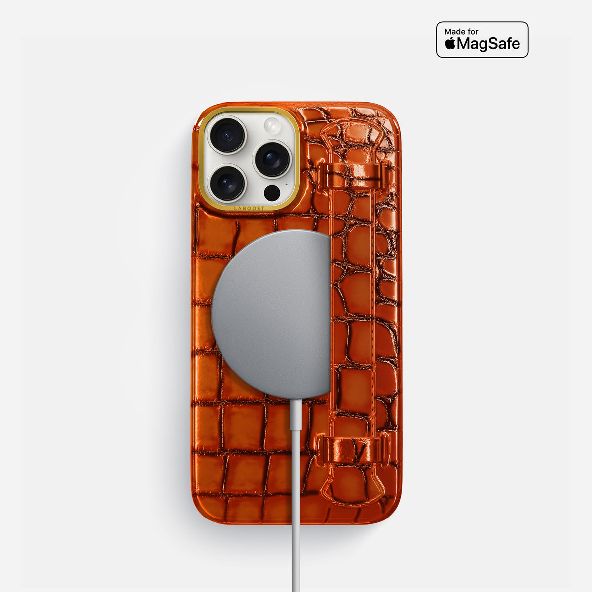 Clay-Court iPhone 16 Pro Handle Case Patina Alligator with Gold Metal -5 | Clay-Court-Gold