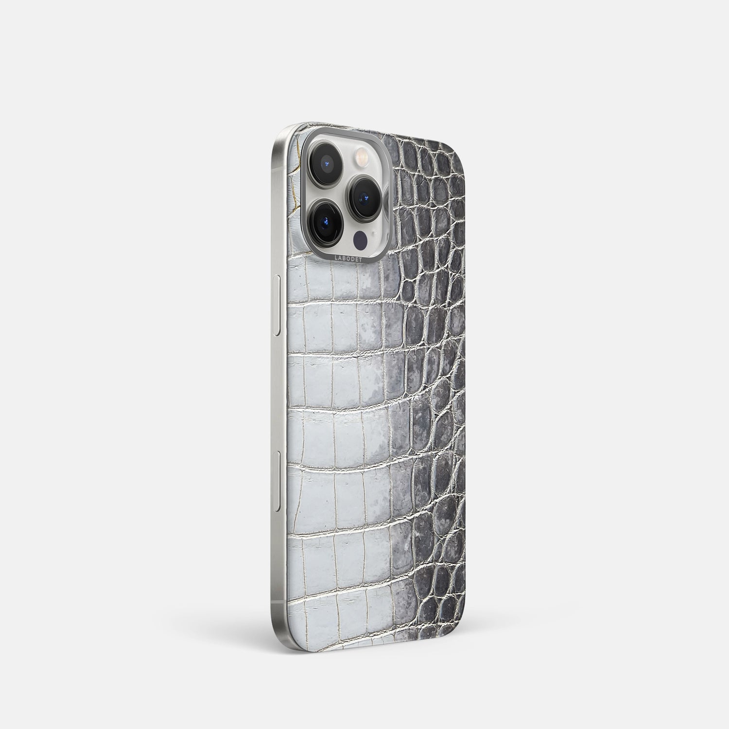 Silver iPhone 16 Pro MagSafe Mask Himalayan Crocodile with Steel Metal -2 | Silver-Steel