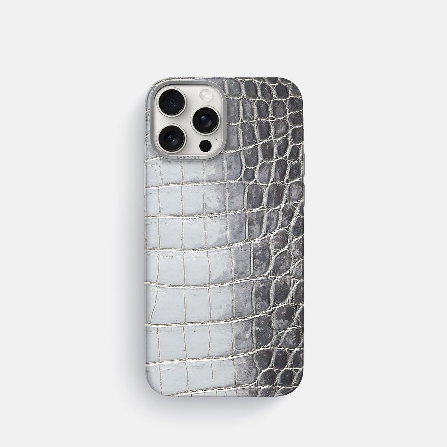 Silver iPhone 16 Pro MagSafe Mask Himalayan Crocodile with Steel Metal -3 | Silver-Steel