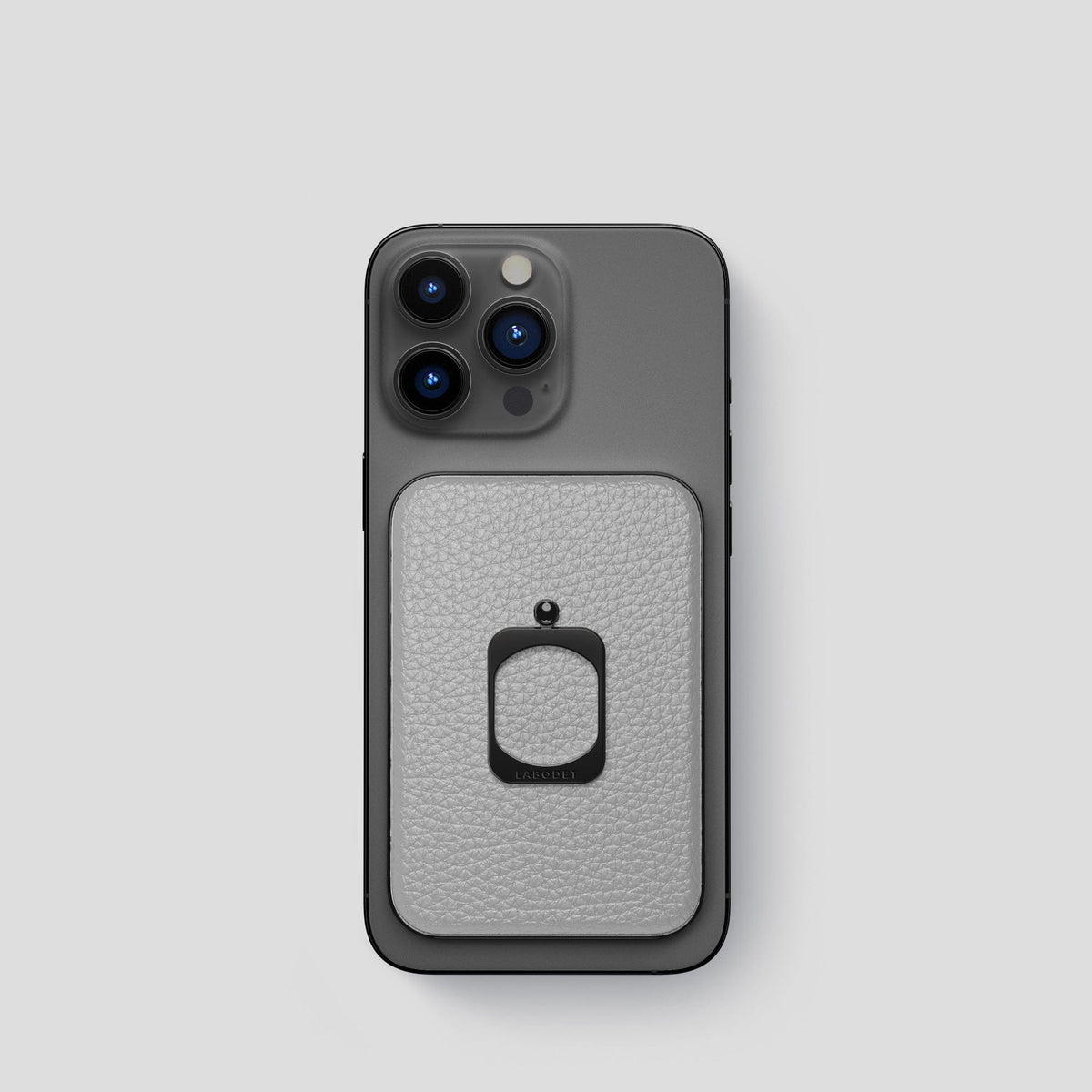 Nuage iPhone 15 Pro MagSafe Ring Calf with Black Metal -2 | Nuage-Black