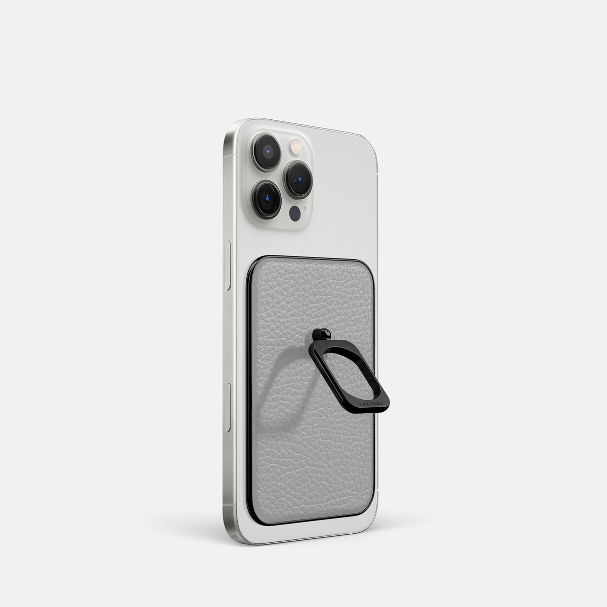 Nuage iPhone 16 Pro MagSafe Ring Calf with Black Metal -1 | Nuage-Black