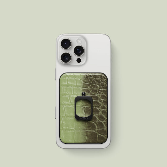MagSafe Ring Celadon Green For iPhone 16 Pro In Himalayan Crocodile with Black Metal -1 | Celadon-Green-Black