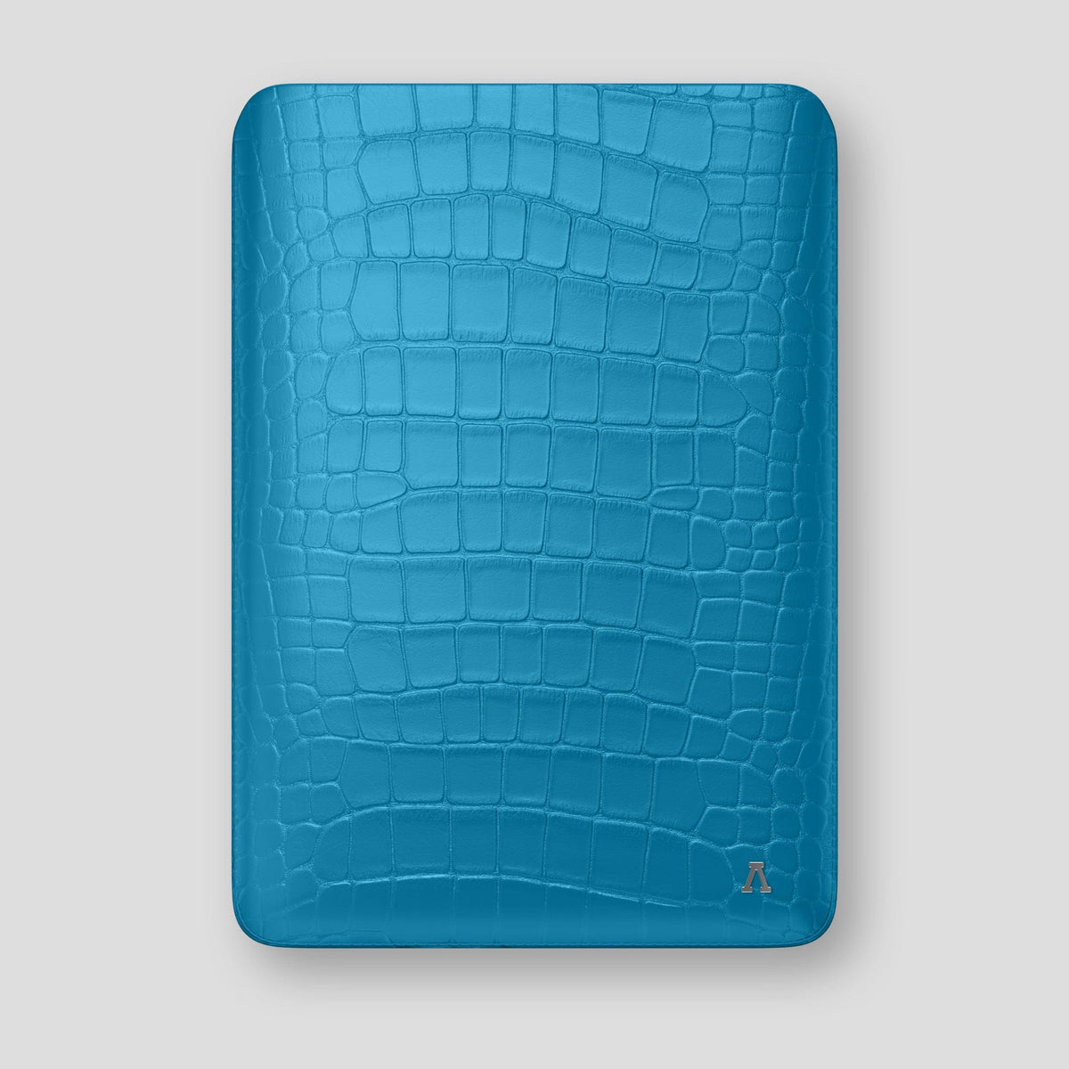 Curaçao-Blue Sleeve For MacBook Air 15-inch (2023 / 2024) Alligator with Steel Metal -1 | Curaçao-Blue-Steel