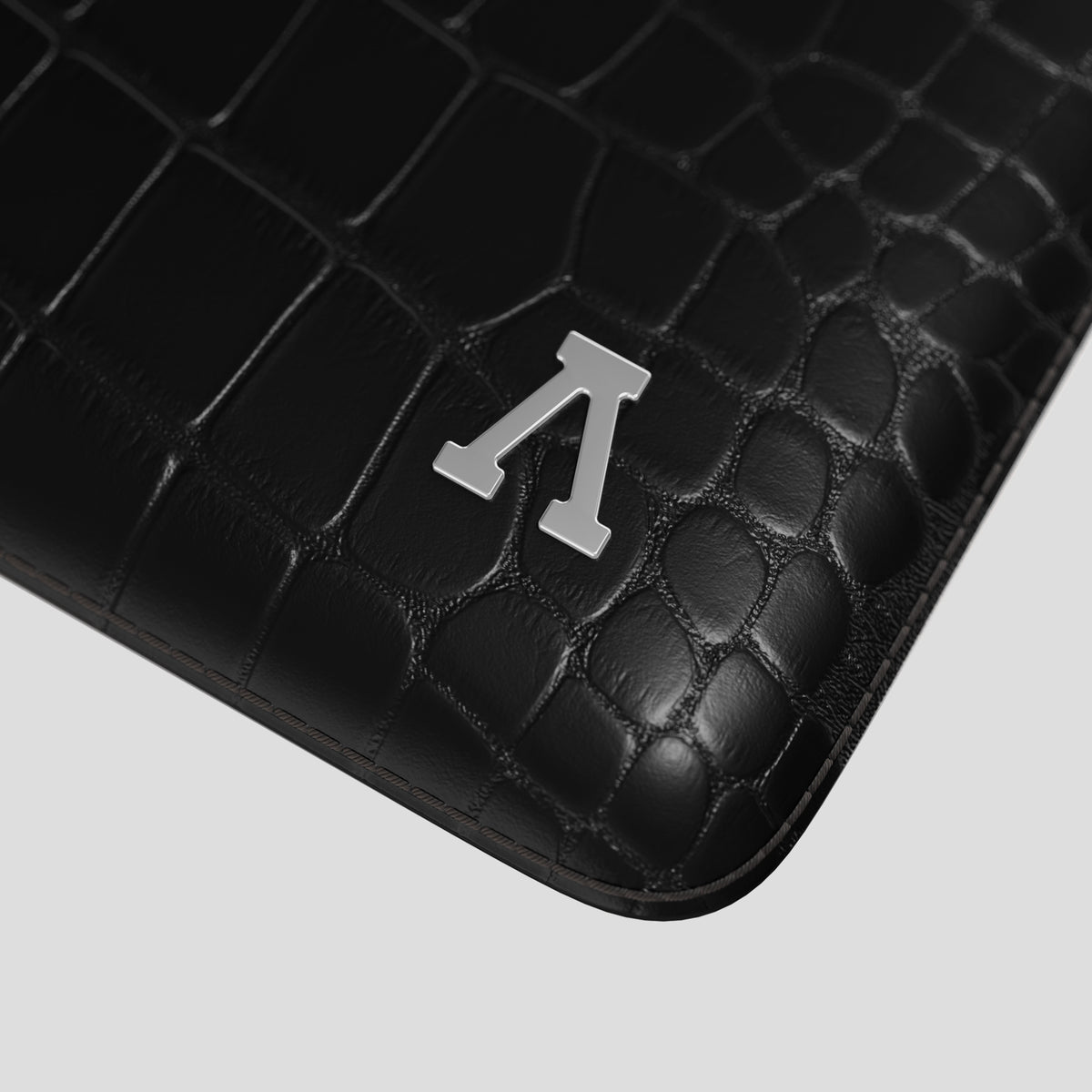 Black Sleeve MacBook Pro 16-inch In Alligator with Steel Metal -5 | Black-Steel