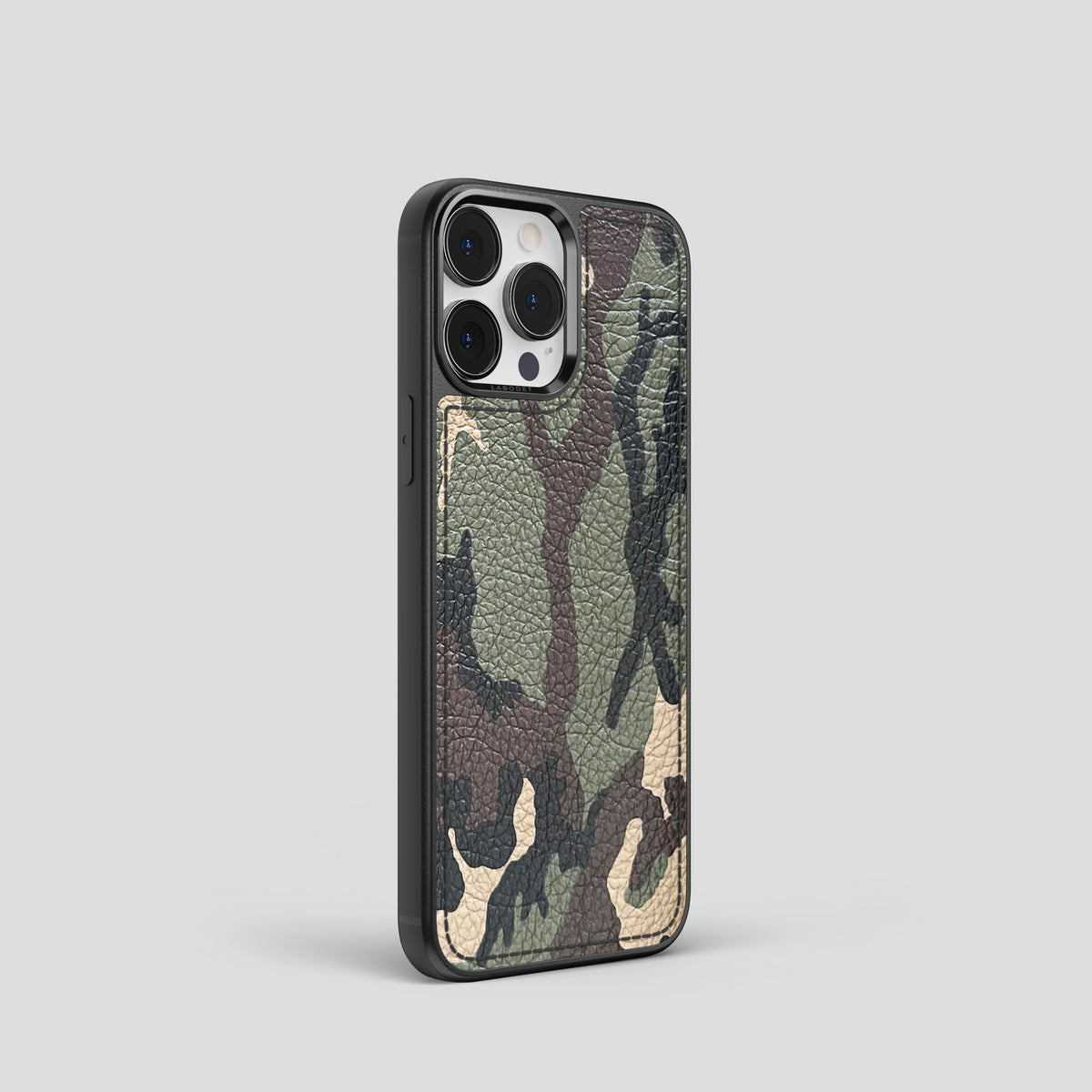 Camouflage iPhone 15 Pro Sport Case Calf -2 | Camouflage