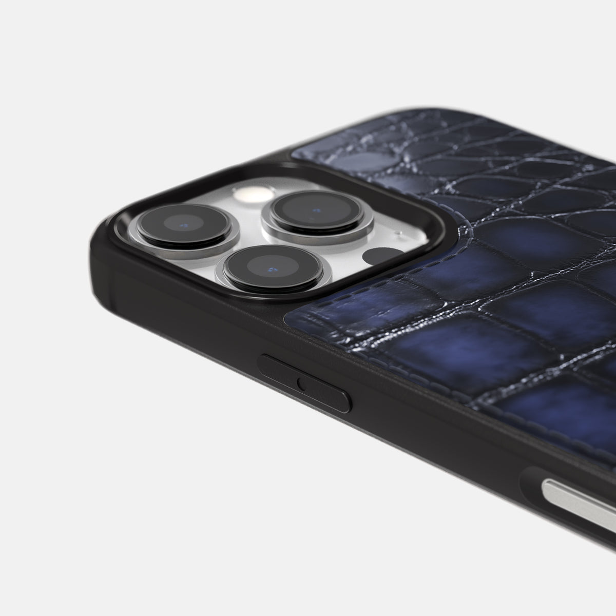 Havana-Blue iPhone 16 Pro Sport Case Patina Alligator -6 | Havana-Blue