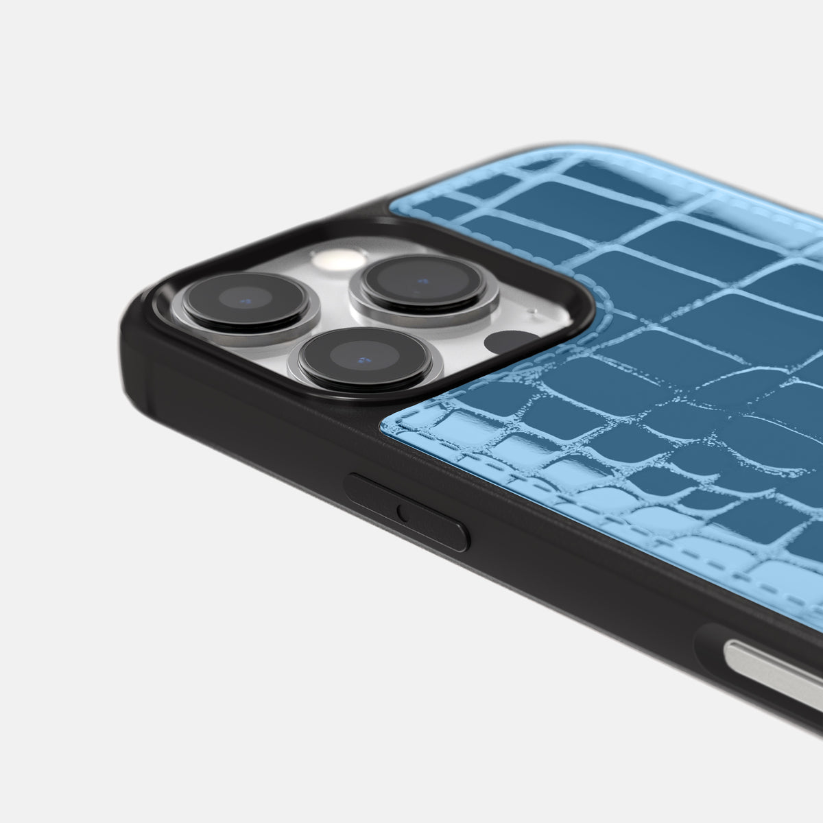 Blue iPhone 16 Pro Sport Case Shiny Alligator -6 | Blue