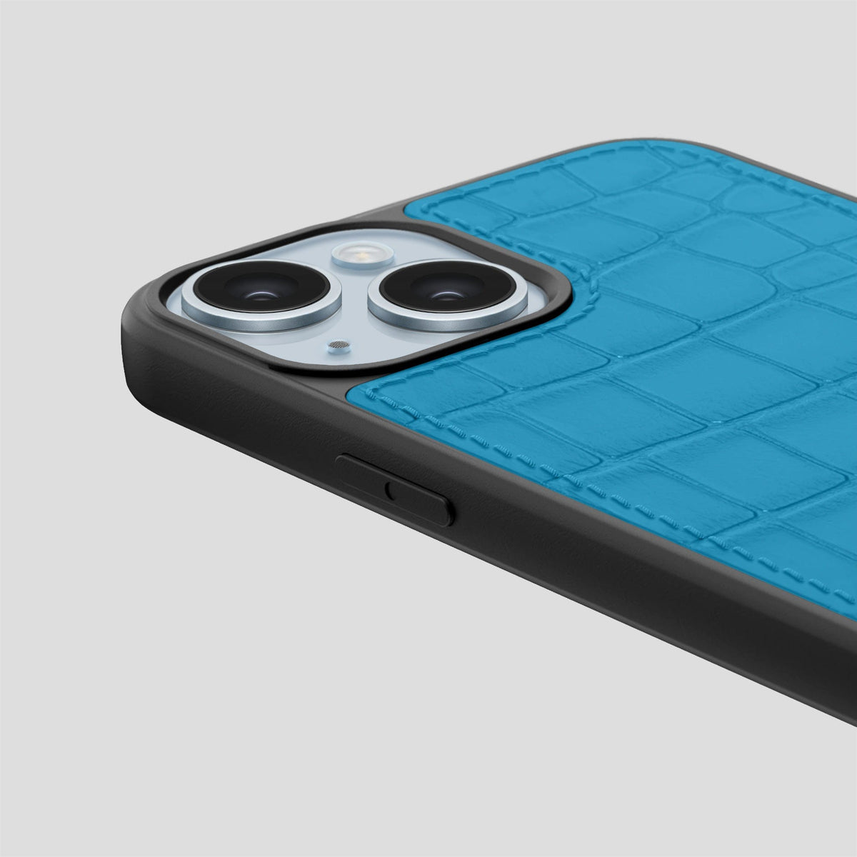 Curaçao-Blue iPhone 15 Plus Sport Case Alligator -6 | Curaçao-Blue
