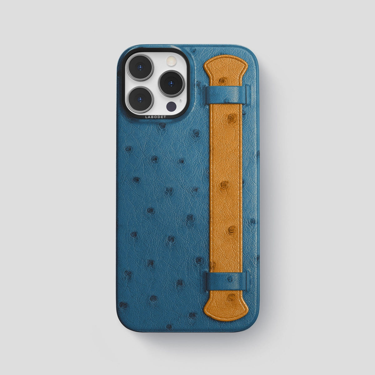 Blue-Jeans-Chestnut iPhone 15 Pro Max Handle Case Colore Ostrich with Black Metal -1 | Blue-Jeans-Chestnut-Black